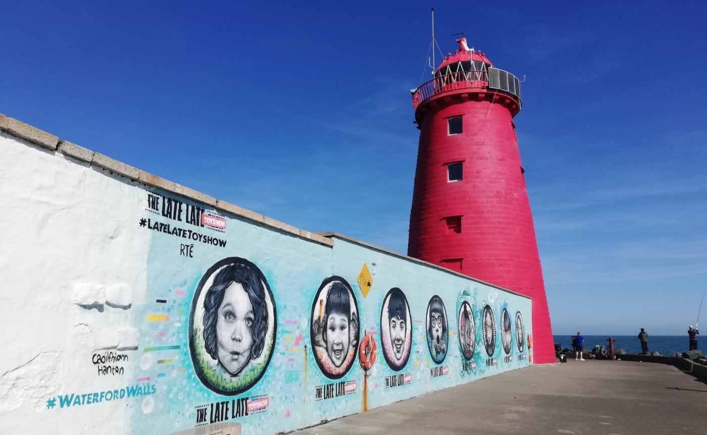 farol de poolbeg dublin